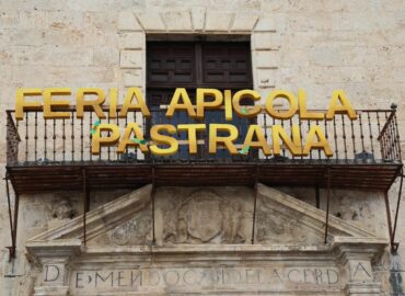 Pastrana cierra una gran Feria Apícola