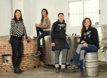 Bailandera, la cooperativa cervecera que convierte la economía social en un proyecto de vida compartido