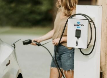 WOLTIO se posiciona como referente en cargadores para coche eléctrico en España
