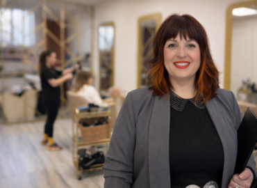 Rous Gómez Dorantes, revoluciona el sector de la peluquería, con su sistema ‘ROUSDREAM’ de bienestar integral