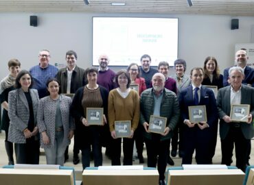FEUSE celebra su 30 aniversario reconociendo a profesionales y entidades que han impulsado el euskera en el ámbito farmacéutico