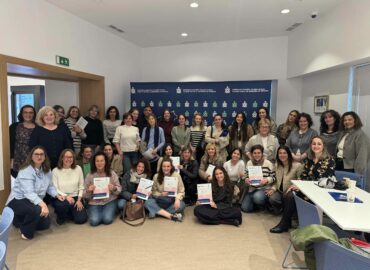 El Colegio de Enfermería de Gipuzkoa presenta una nueva guía práctica sobre el manejo del botón gástrico en la práctica enfermera