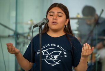 Divinia.art supera los 200 artistas suscritos en su primer mes: la plataforma que está cambiando el lugar del arte sacro y la música religiosa en internet