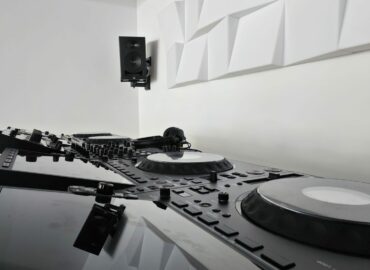 La escuela líder en DJs y producción musical de Galicia impulsa IGMA LIVE, un nuevo escaparate profesional para la música electrónica