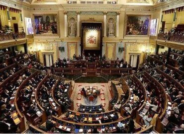 La iniciativa ciudadana, Fomento Políticos de Confianza, propone reforzar la rendición de cuentas de los políticos