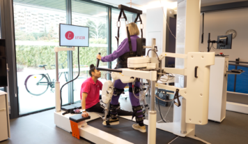 Residencias de mayores y centros de neurorrehabilitación, los caballos de batalla contra el Parkinson