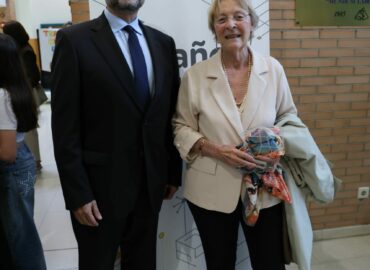 La escritora Soledad Puértolas recibe el Premio Cultura GSD 2026