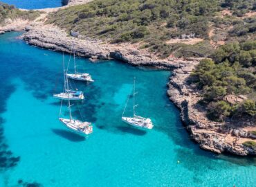 El barco que genera su propia energía: Pi Nautic llega al Mediterráneo