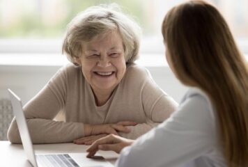 La fisioterapia a domicilio gana peso entre las personas mayores para preservar la autonomía