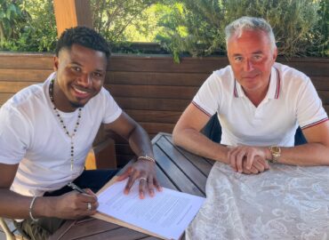 Ansu Fati inicia oficialmente su carrera musical junto a Music Brokers