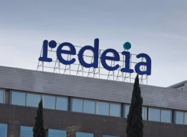 Redeia alcanza la mejor puntuación del sector eléctrico español en los índices europeo y mundial Dow Jones