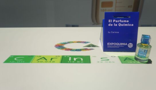 Carinsa crea el perfume de la química para celebrar el 60 aniversario de Expoquimia