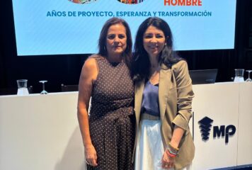 Formación Universitaria refuerza su compromiso con Proyecto Hombre Sevilla respaldando iniciativas clave como la presentación de la Memoria 2025