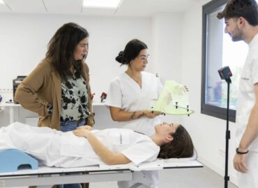 Vocación, empleo y aprendizaje práctico: las claves para elegir una FP sanitaria