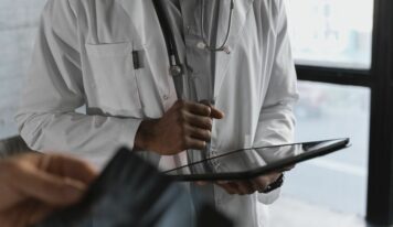 UNIE Universidad lanza el Máster de Formación Permanente en Inteligencia Artificial Aplicada a la Salud