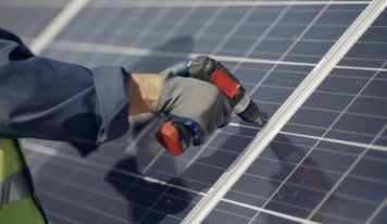 Instalar placas solares en 2026: ahorro energético, incentivos fiscales y asesoramiento especializado mantienen atractiva la inversión