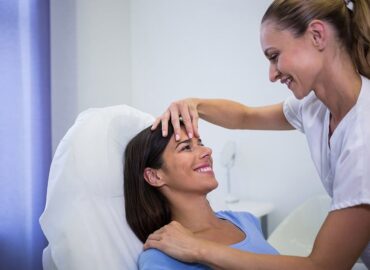 Párpados caídos: no siempre es exceso de piel