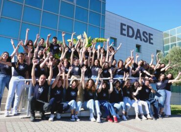 Urgencia en contratación de asesores en España: EDASE lanza 100 becas para captar personal