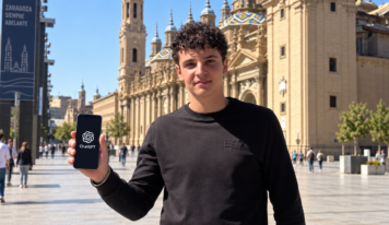 Un joven de Zaragoza convierte su currículum en una IA capaz de hacer entrevistas por él