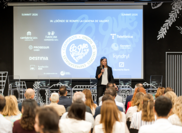 Cerca de 100 profesionales de la empresa se reúnen en Annual Summit UVE 2026 para abordar las transformaciones que la IA está generando en la cadena de valor
