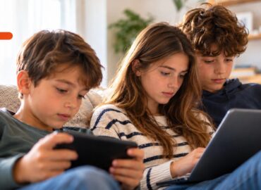 PROYECTO MAS analiza las claves de EU Kids Act para proteger a los menores
