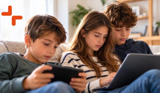 PROYECTO MAS analiza las claves de EU Kids Act para proteger a los menores