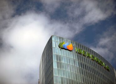 Iberdrola supera a NextEra y se convierte por primera vez en la eléctrica privada más grande del mundo por capitalización bursátil